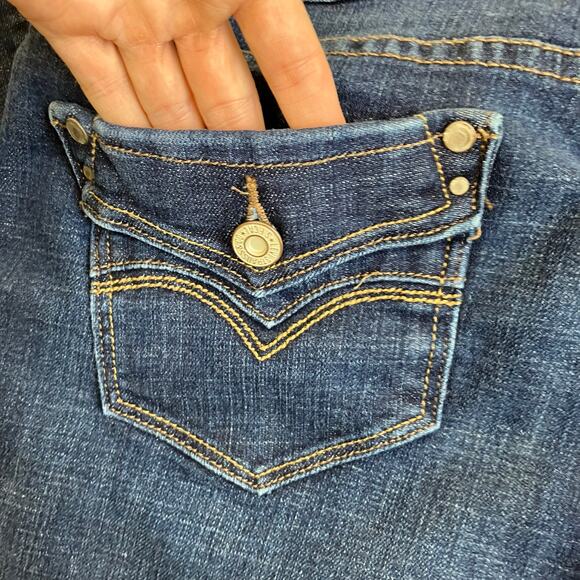 Levi’s Wmns Sz 28x32 505 Straight Leg Dark Wash Jeans w Faux-Flap Pockets Casual - Picture 8 of 16